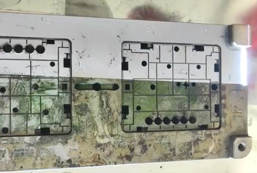 Eficiența de îndepărtare a ruginii a dispozitivului de îndepărtare a ruginii cu laser