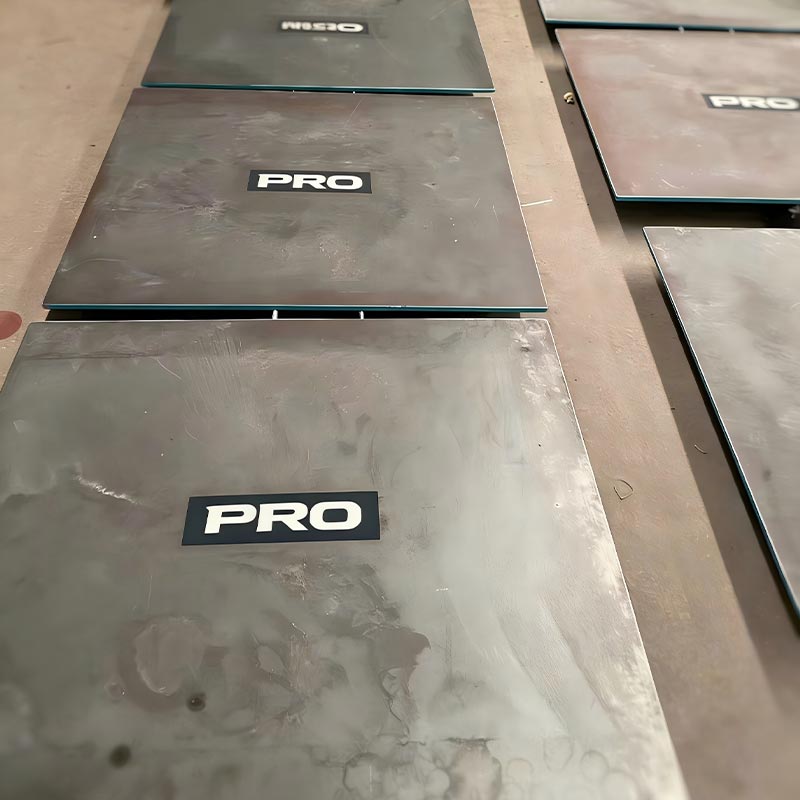 Mașină de blocare palet