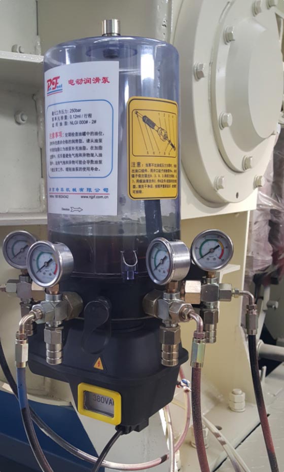 Cement Concrete Mixer